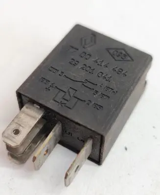 Renault Megane I Other relay 7700414484 29201041