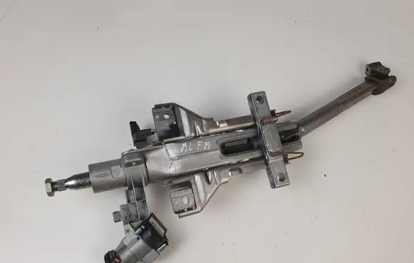 Alfa Romeo Giulietta Steering wheel axle 00505242440