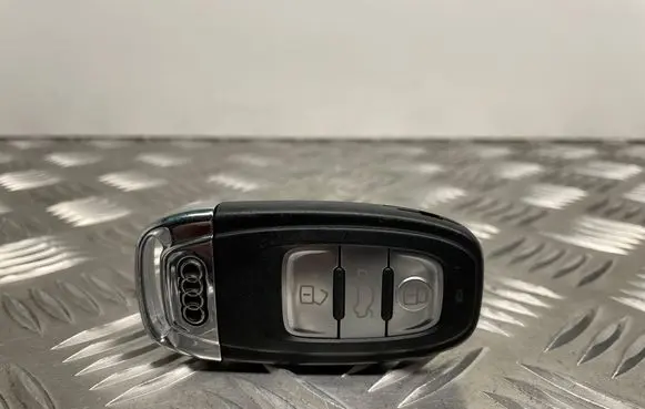 Audi A6 Allroad C7 Ignition key/card 8K0959754D