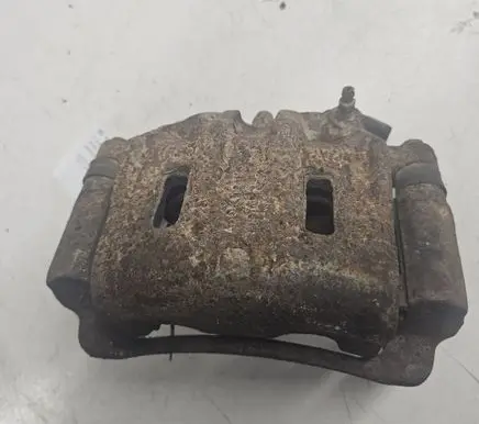 KIA Sorento Front brake caliper