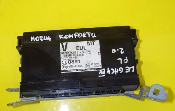 Subaru Legacy Comfort/convenience module 88281AG671
