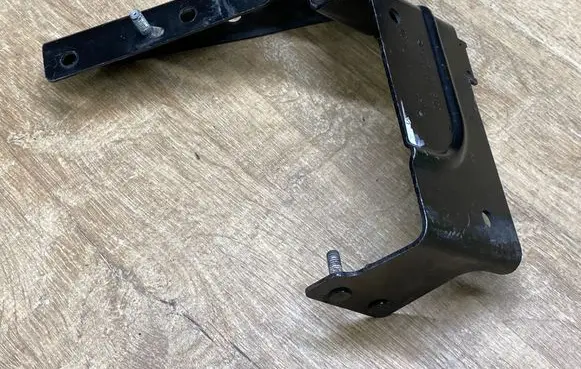 Mercedes-Benz S W222 Radiator mount bracket A2225041300 1519