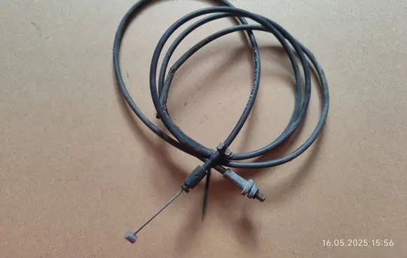 Engine bonnet/hood lock release cable