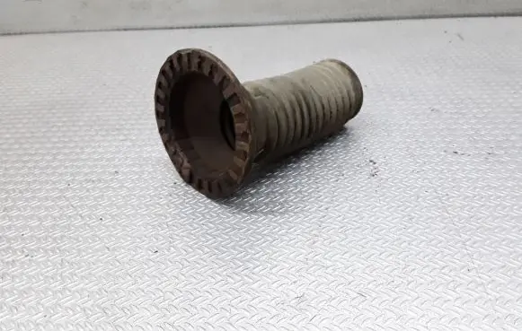 Toyota Avensis T250 Front shock absorber dust cover boot 