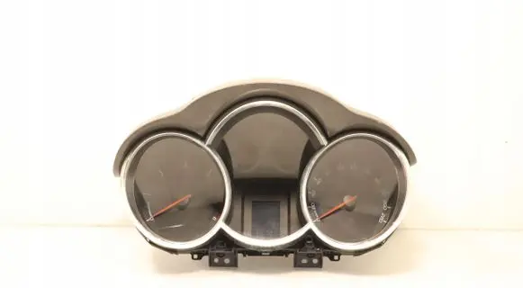 Chevrolet Cruze Clock 95981272