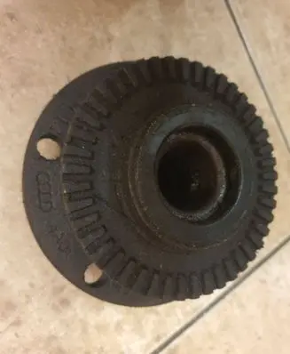 Audi A6 S6 C4 4A Rear wheel hub spindle/knuckle F8m3
