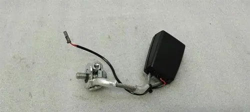 BMW 5 F10 F11 Front seatbelt buckle 7243273