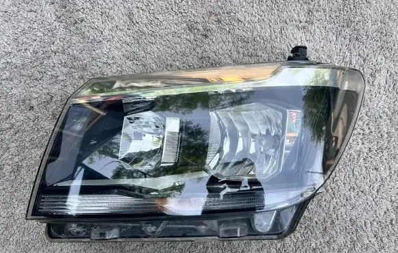 Volkswagen Crafter Headlight/headlamp 1EB01283001 7C1941005