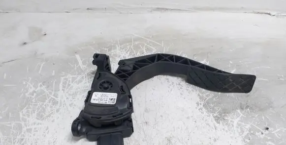 Audi A4 S4 B8 8K Accelerator throttle pedal 8K1721523 6PV00950500