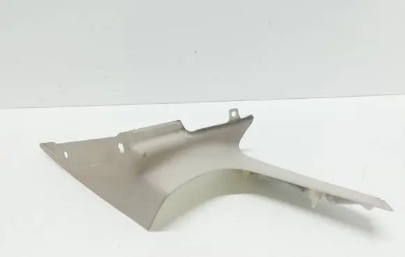 (D)pillar trim (top)