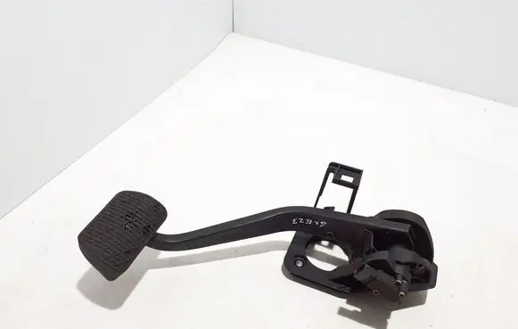 Mercedes-Benz GLE W167 Brake pedal A1672901900