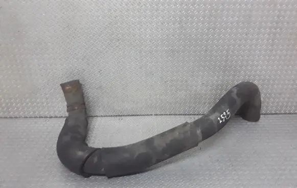 Hyundai Santa Fe Engine coolant pipe/hose
