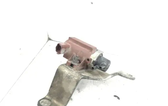 Ford Mondeo MK IV Turbo solenoid valve 9652570180 70096803
