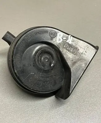 BMW 3 E90 E91 Horn signal 0055906