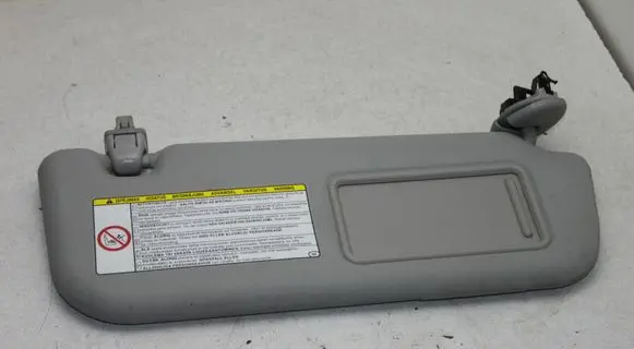 Toyota Avensis T270 Sun visor