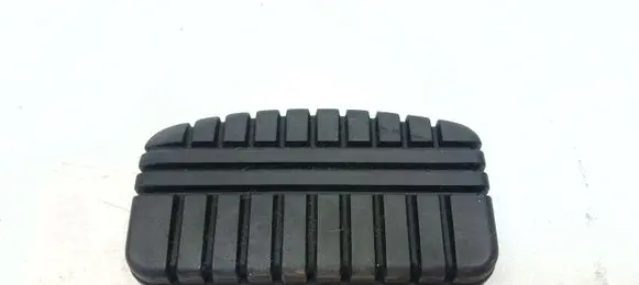Mitsubishi 3000 GT Brake pedal 
