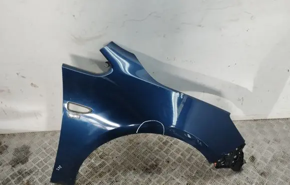 Opel Astra J Fender 