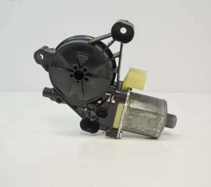 Audi A3 S3 8V Rear door window regulator motor 5Q0959801