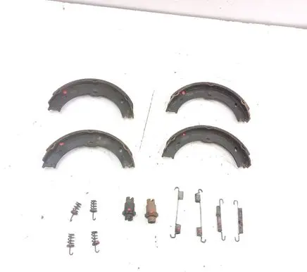Mercedes-Benz Sprinter W906 Handbrake/parking brake pads BP30526 90R02A1302