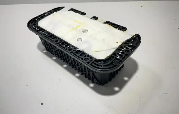 BMW X7 G07 Passenger airbag 9382489