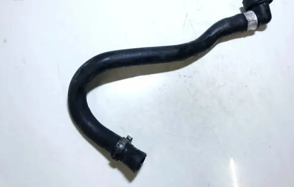 Volvo XC90 Engine coolant pipe/hose 30745337