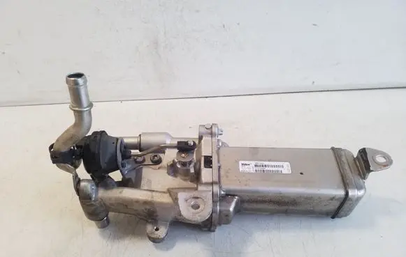 Nissan Navara D23 EGR valve cooler 147355889R