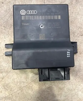 Audi A8 S8 D3 4E Gateway control module 4L0907468B 4L0910468A 401324