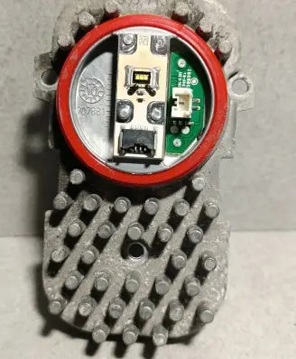 BMW 3 E92 E93 LED ballast control module 1305715084 707881