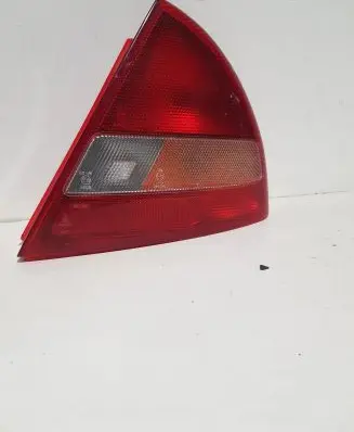 Mitsubishi Lancer Rear/tail lights 0431682