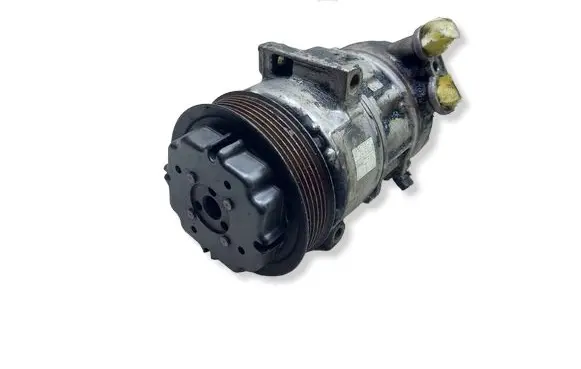 Opel Corsa D Air conditioning (A/C) compressor (pump) 55703721KASACJA 55703721 GE4471905551