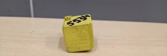 Mercedes-Benz E W211 Other relay A0025421419 4RD00779400