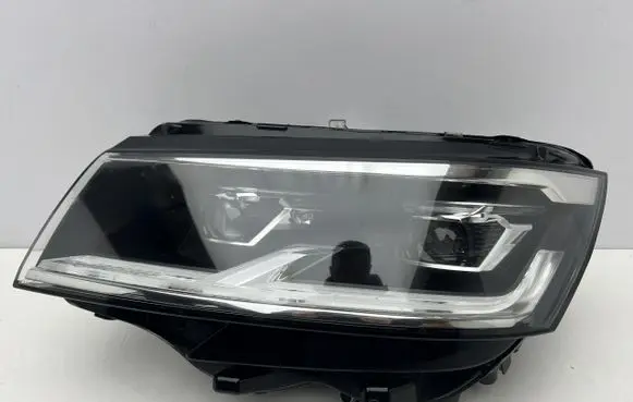 Volkswagen Multivan T6 Headlight/headlamp 7L1941035D