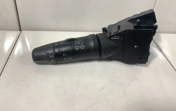 Nissan X-Trail T30 Indicator stalk 255408H700