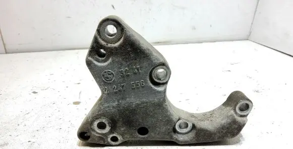 BMW 5 E60 E61 Power steering pump mounting bracket 2247556