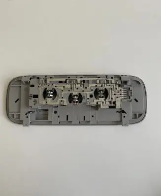Volkswagen PASSAT B6 Rear seat light