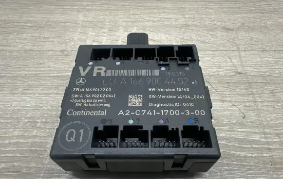 Mercedes-Benz A W176 Door control unit/module A1669004402