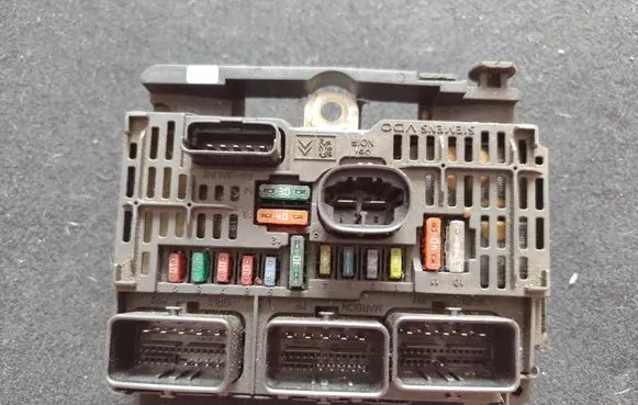 Citroen C4 I BSM Control unit BSML0600 9657718780 S118983006K
