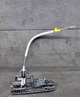 Audi Q7 4M Front door exterior handle/bracket 4M0837886A 4M0837099A