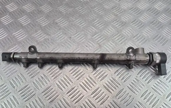 Mercedes-Benz CLK A209 C209 Fuel main line pipe A6460701195 0445214149