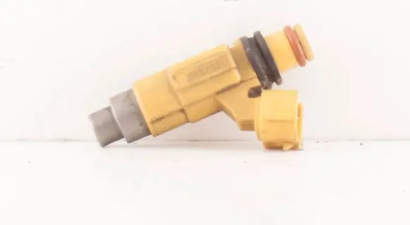 Mitsubishi Galant Fuel injector CDH275 7329760