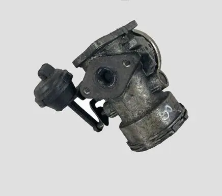 Audi A3 S3 8L EGR valve 038129637A