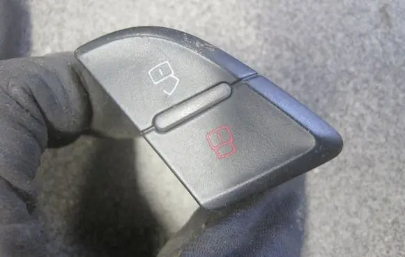 Audi A4 S4 B8 8K Central locking switch button 8K2962108