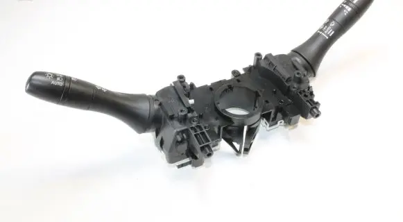 Nissan Qashqai Indicator stalk 16725SD1