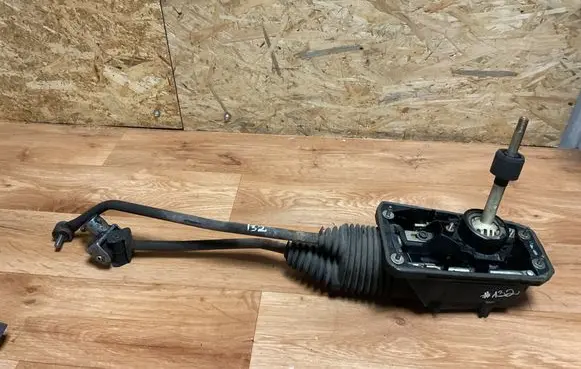 Volkswagen PASSAT B5 Gear shifter/selector 4B0711025 8D0711025AC 0191AC0191AF