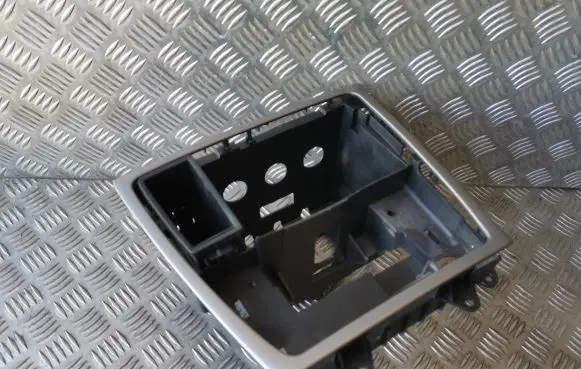 Volvo S60 Radio/GPS head unit trim 30722446 30672110