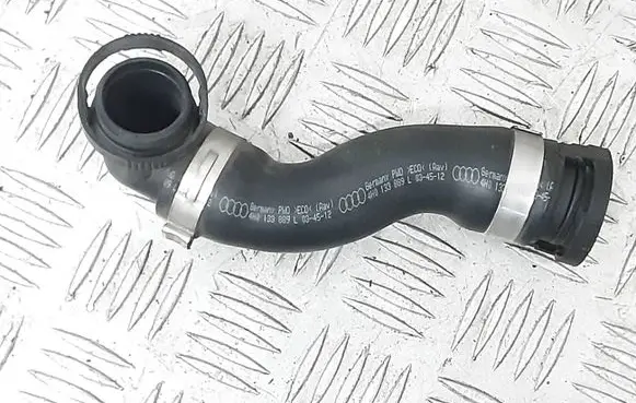 Audi A8 S8 D4 4H Breather hose/pipe 4H0133889L