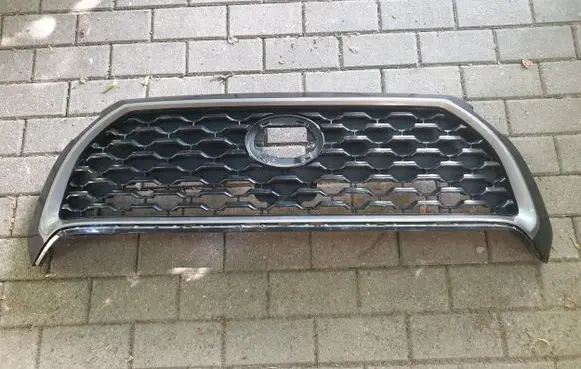 Toyota Corolla Cross Front bumper upper radiator grill 5311416060 5310016101