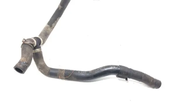 Volkswagen Golf VII Engine coolant pipe/hose