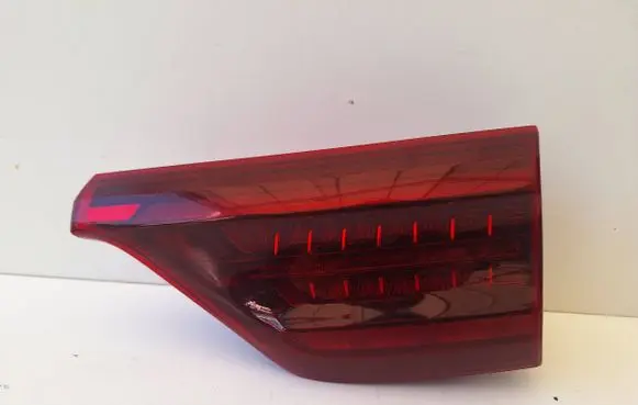KIA Sportage Rear/tail lights 92406-F1600