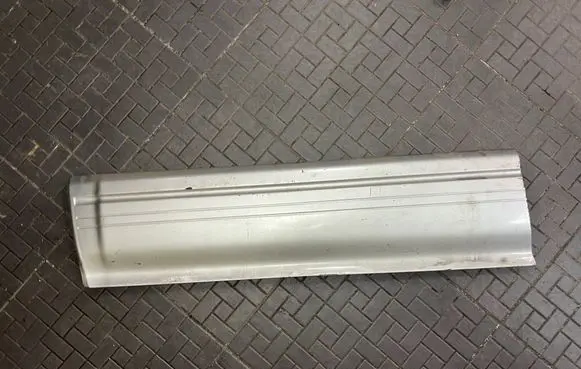 Toyota Land Cruiser (HDJ90) Front door trim (molding) 7507260010